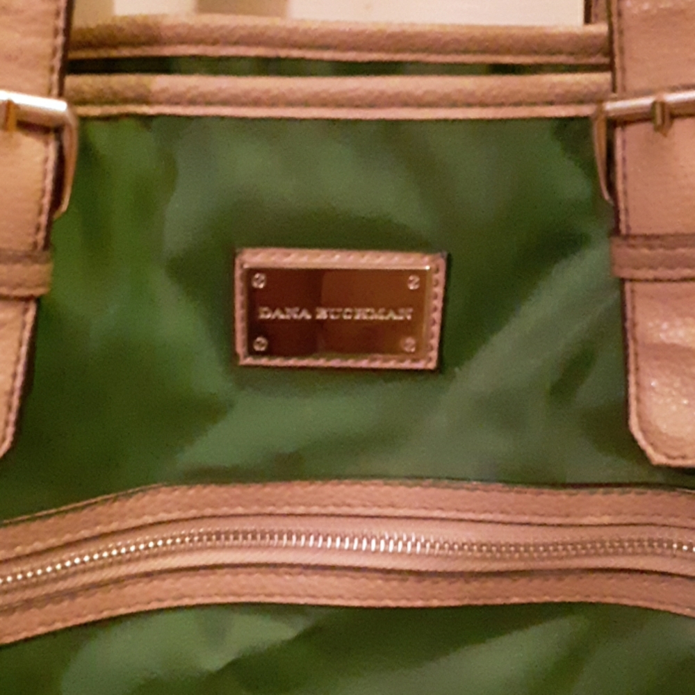 Purse - Picture 2 of 4